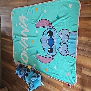 Disney's stitch lot.